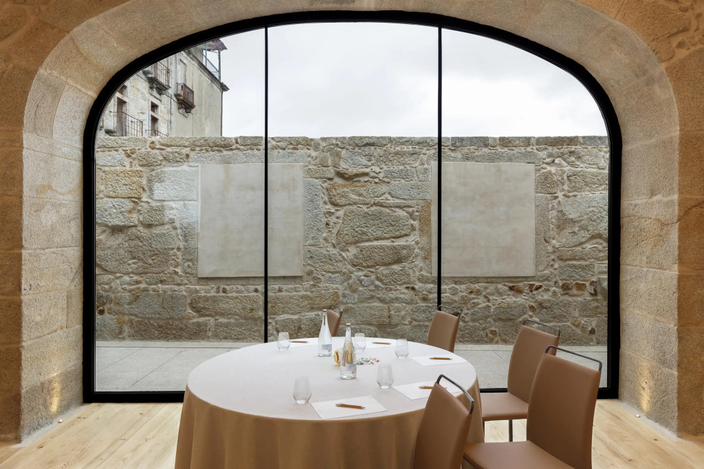 NEYA Porto Hotel
