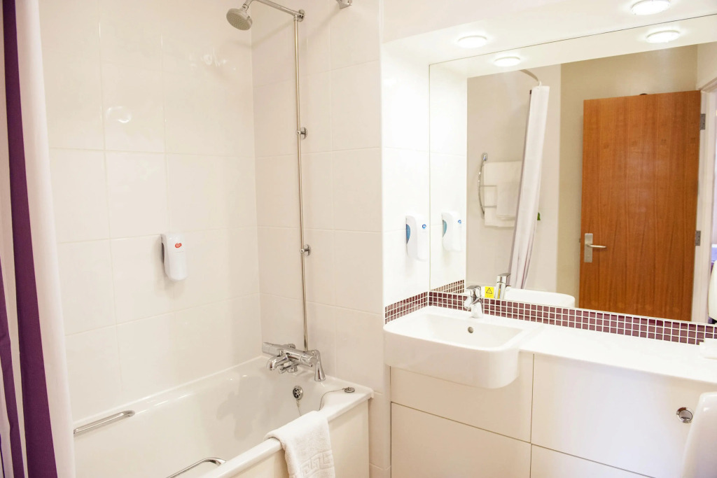 Premier Inn Colchester Cowdray Avenue A133