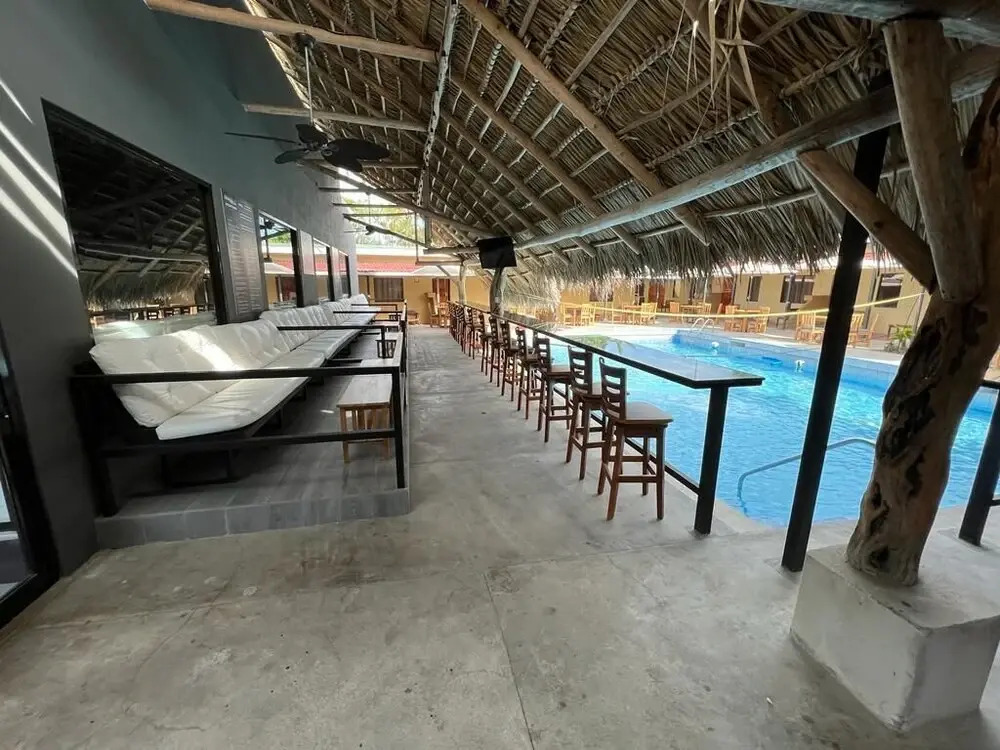 Hotel Blue Marlin - Nightclub & Sports Bar on Site