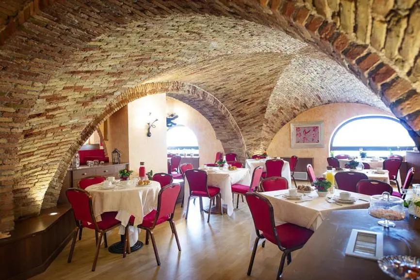 Hotel Santa Lucia