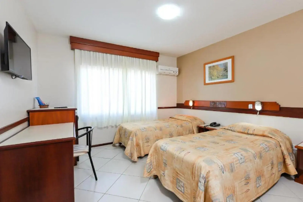 Hotel Suárez Campo Bom