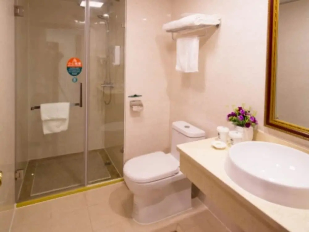 GreenTree Inn LaiBin DaQiao Road YeJin Road Express Hotel