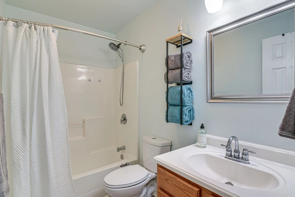 Walk to Shore: Surfside Beach Home w/ Balcony!