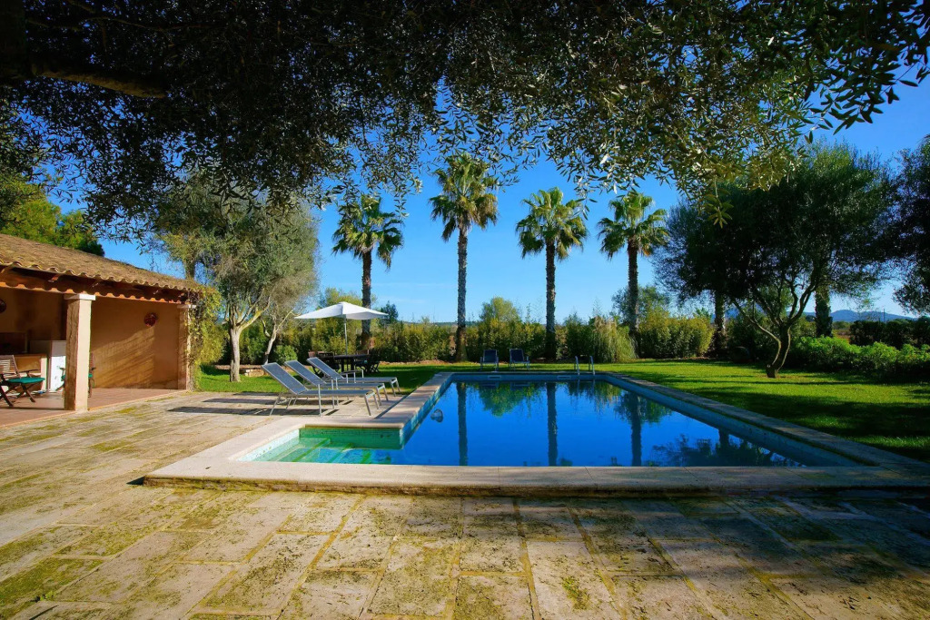 Bou Ros Finca Can Nadal