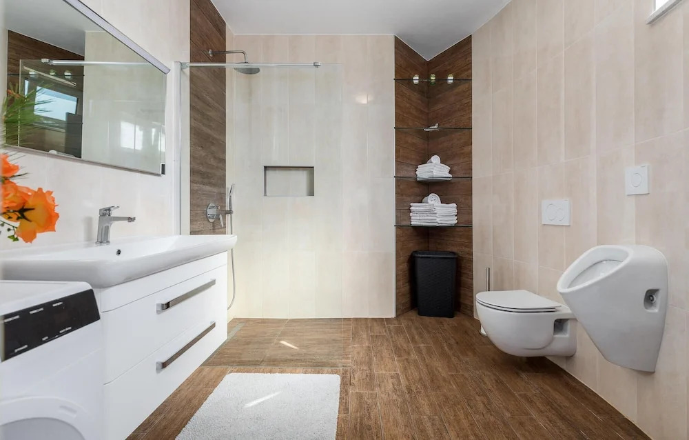 Beautiful Apartment in Pula With Outdoor Swimming Pool, Wifi and 2 Bedrooms
