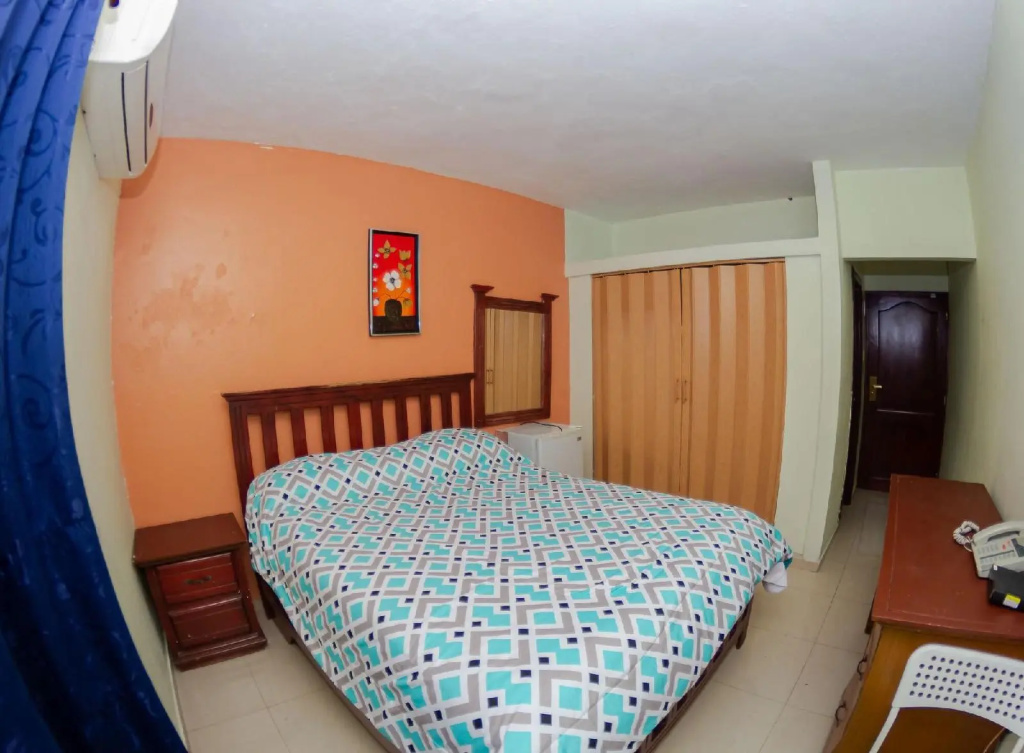 Hotel Renacer