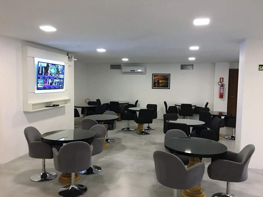 Eleganz Suítes Exclusive Centro