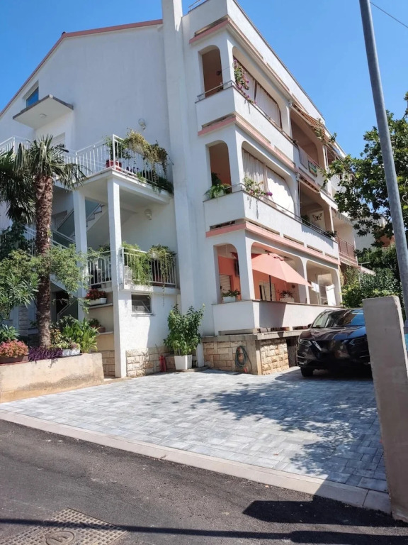 Villa Ana