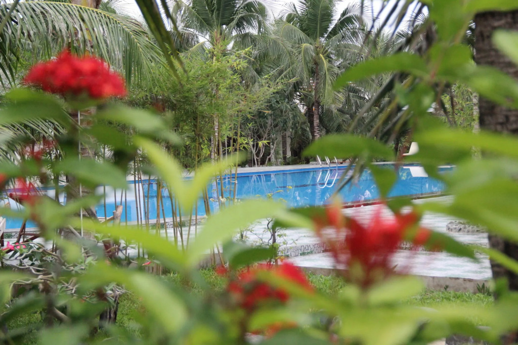 GM Doc Let Beach Resort & Spa