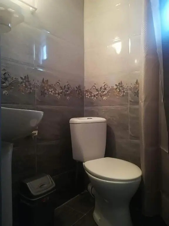 Nikoloz Guesthouse