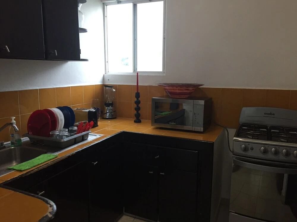 downtown apartment in fractionation with pool and air conditioners