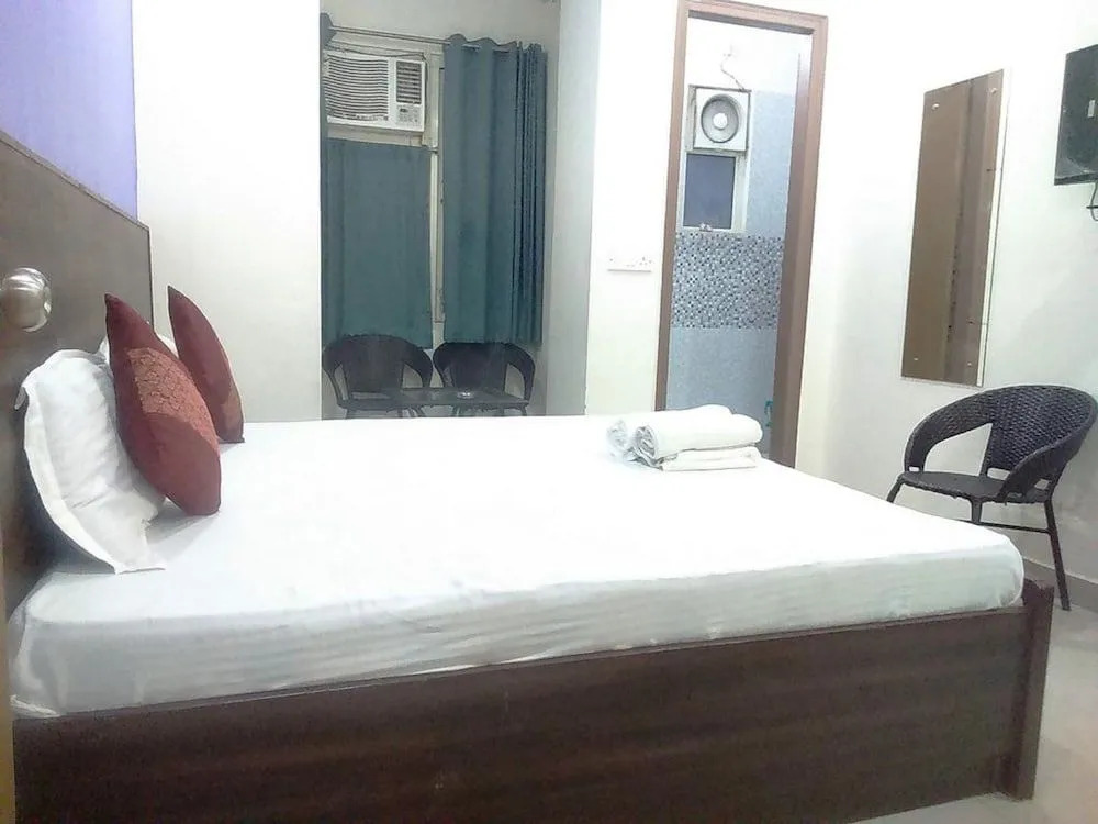 Hotel Aero Indus Near Airport