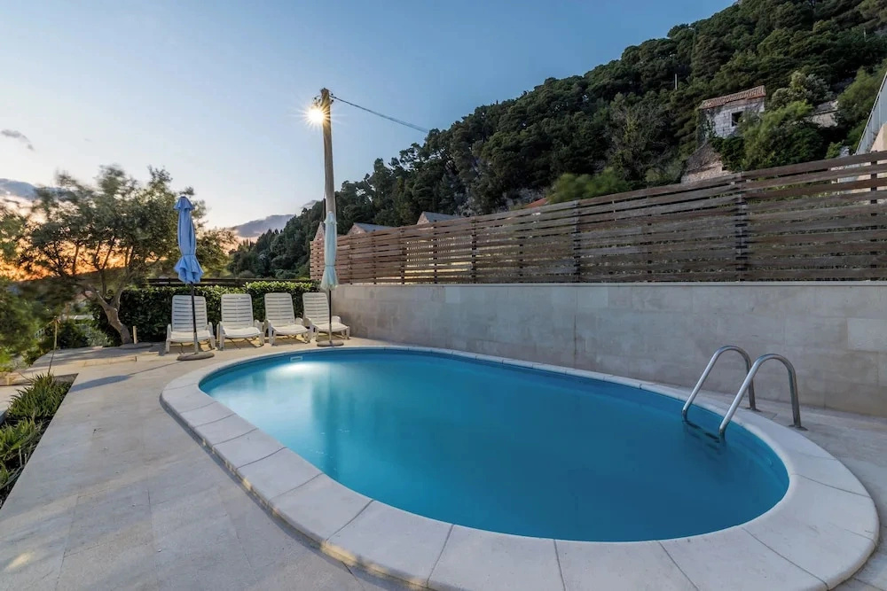 Domus Alta, Two-bedroom House in Podgora