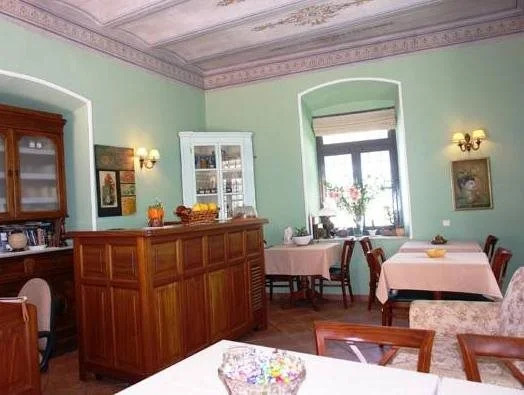 Phaedra Hotel