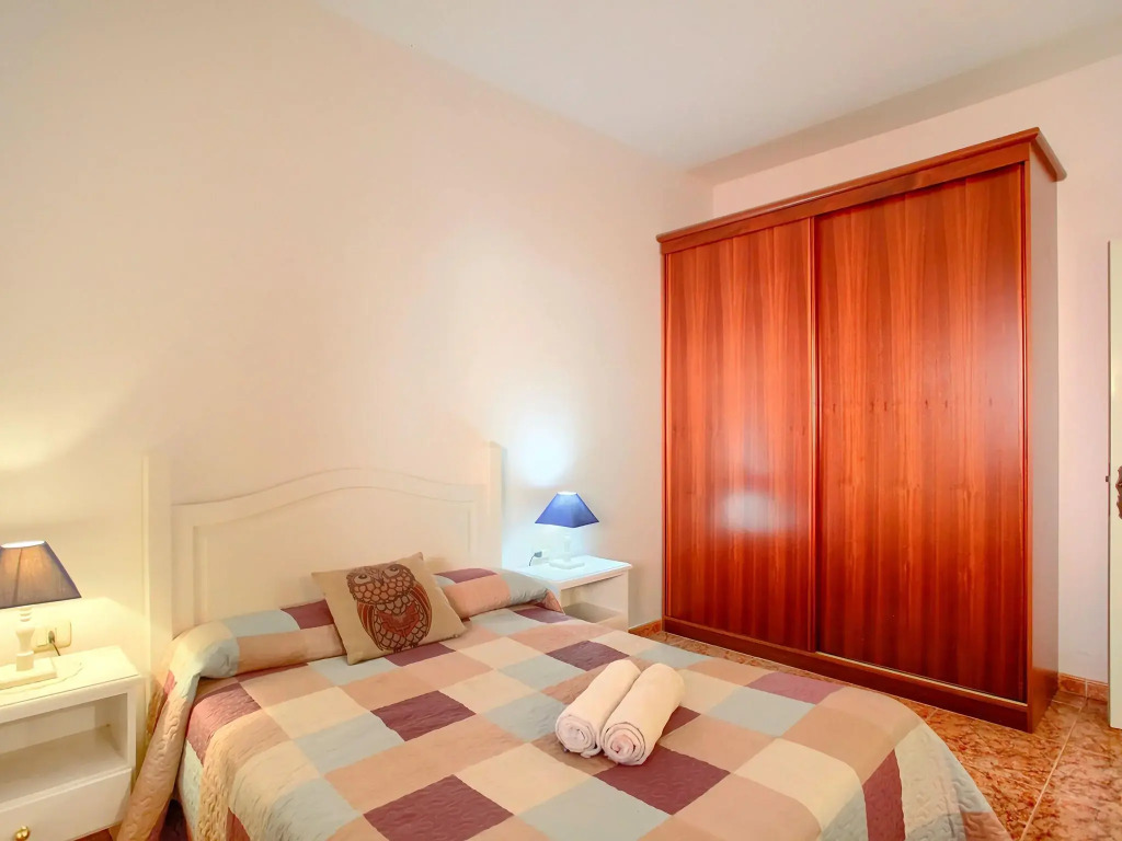 Traditional holiday home in Arico with garden