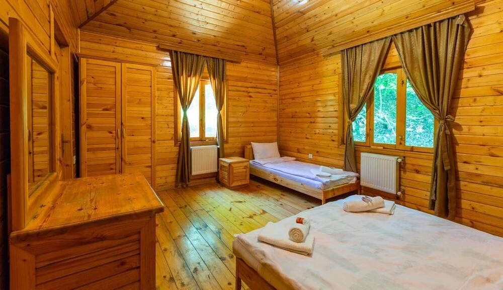 Alban Resort