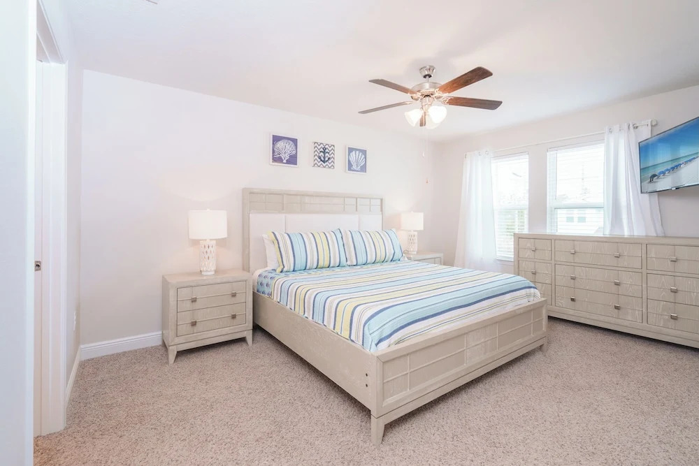 Pride of PCB Modern Townhome With Pool
