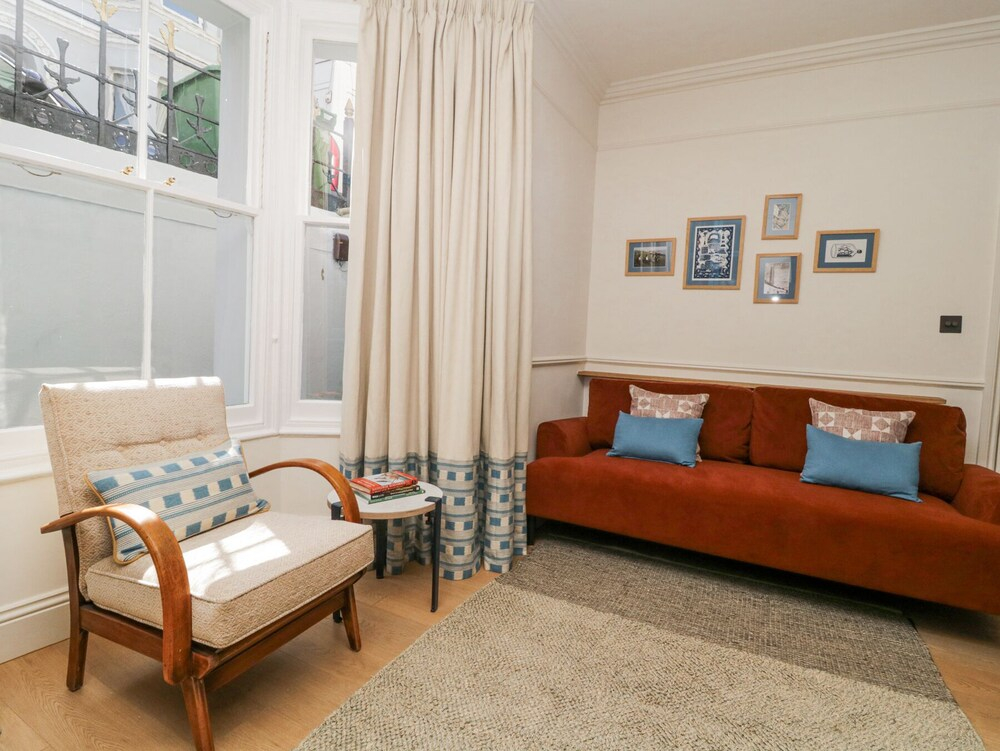 Tamar 2 Sussex Place