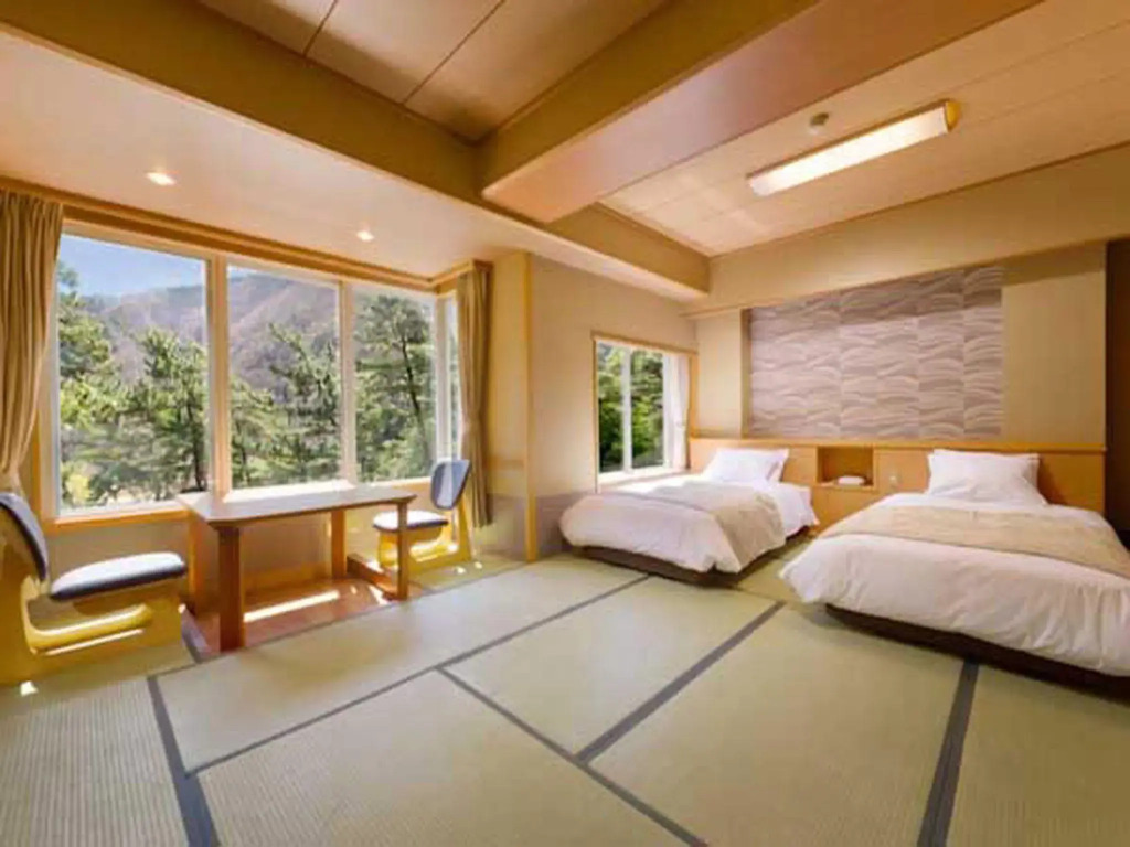 Shimobe Hotel