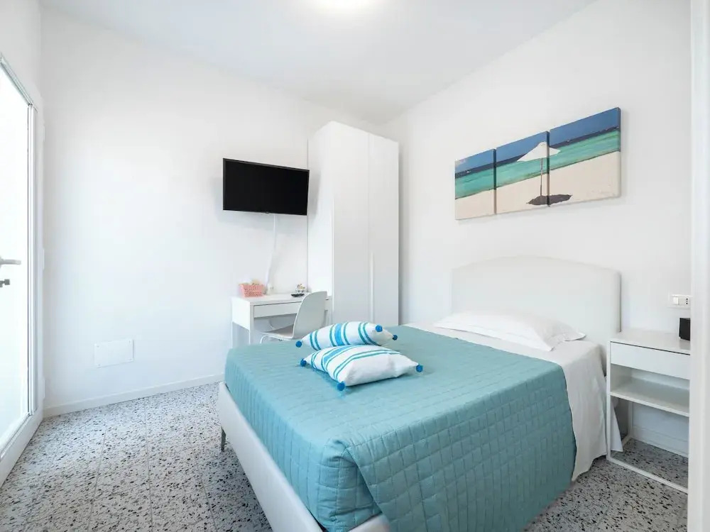 Zuara9Room Rimini