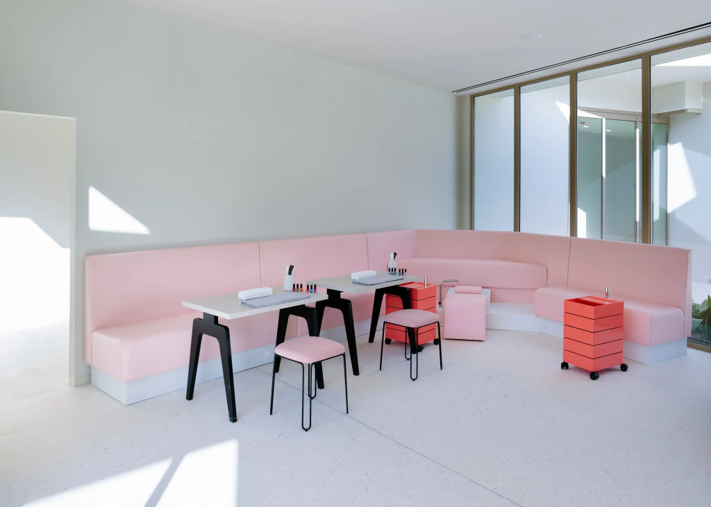 Noūs Santorini, a Member of Design Hotels