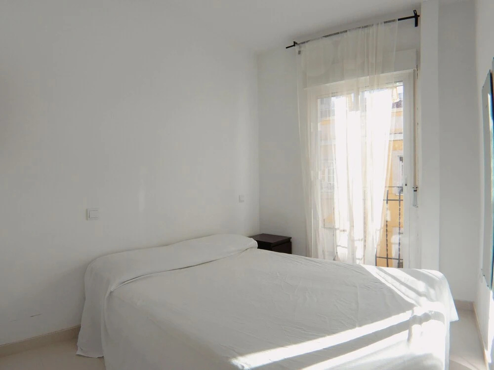 Apartamento de 2 Habitaciones en Puerta del Angel AZ2EXC