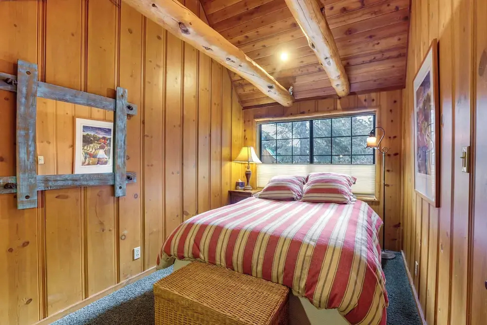 < 1 Mi to Lake Tahoe Beaches: Home w/ Fire Pit!