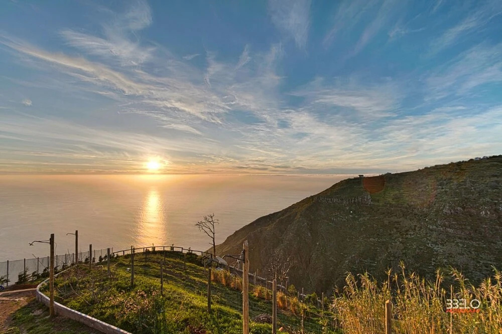 Top of the Cliff Apartment