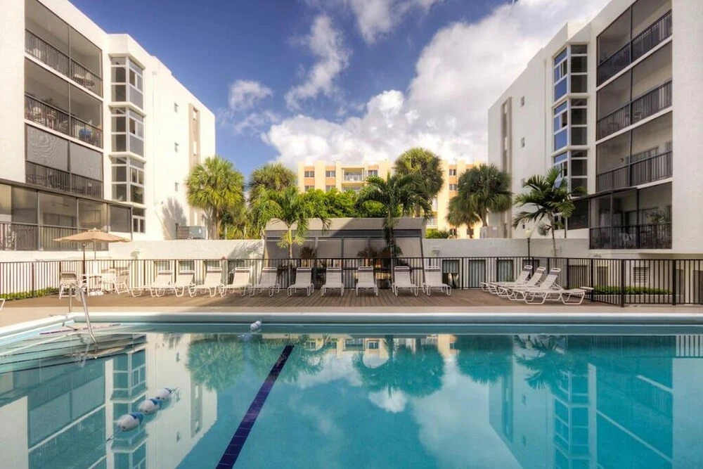 Le Cartier 507 by Go Florida Condo