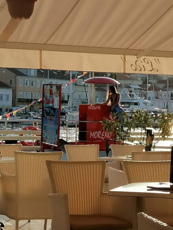 Stunning 1-bed Apartm. Near the Beach in M. Lošinj
