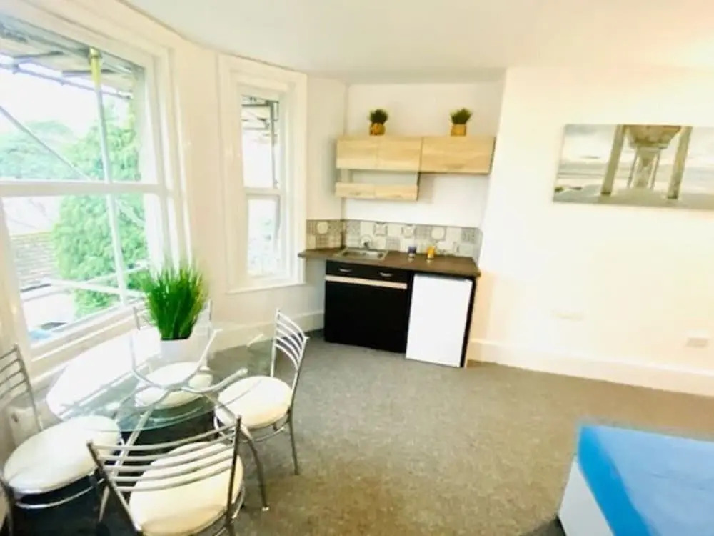 Cosy Apartment in Bournemouth Near the Sea