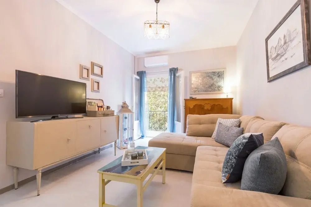 Stylish comfy apartment in Corfu city By Konnect