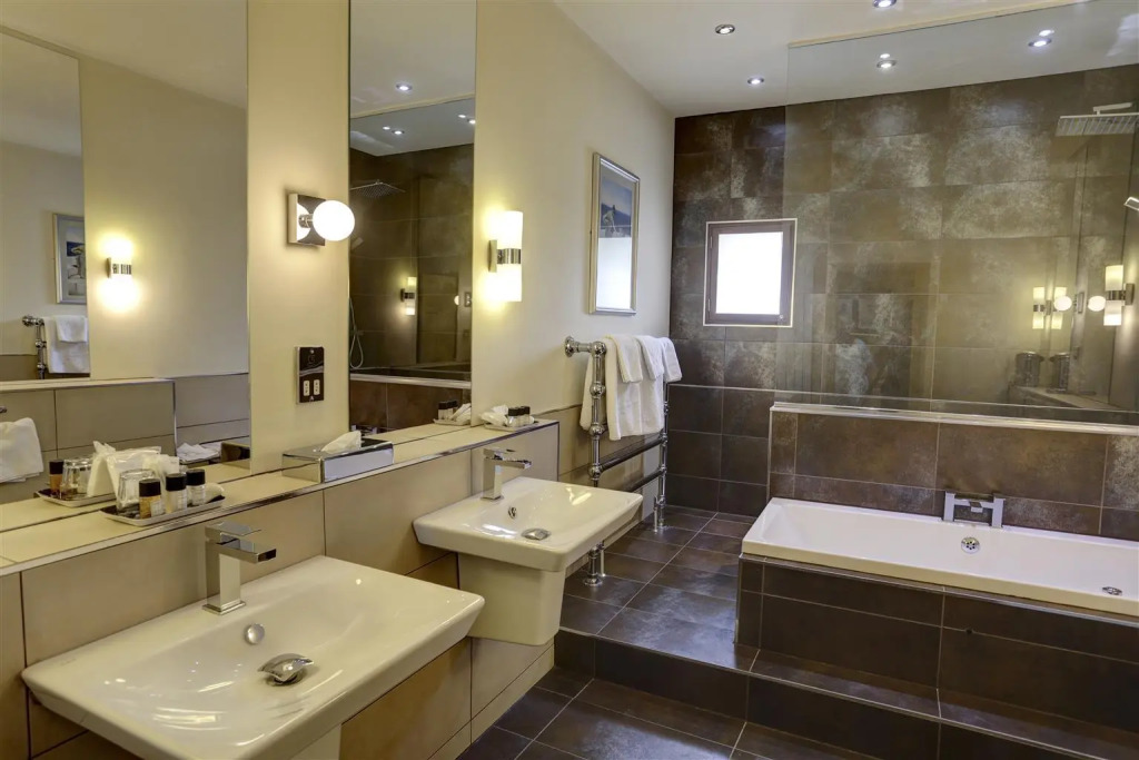 York Pavilion Hotel, BW Signature Collection