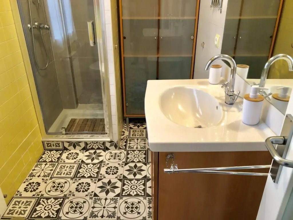 Apartamento San Quirce - céntrico y reformado- wifi y netflix