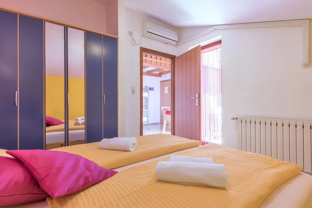 Apartments Antic