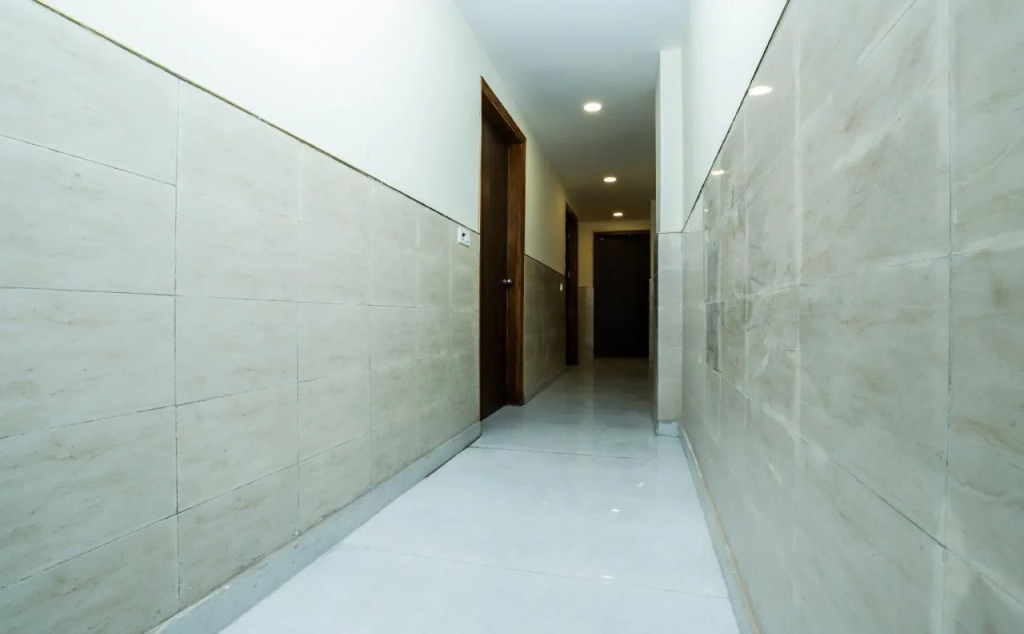 Hotel Infinity Near Delhi Airport