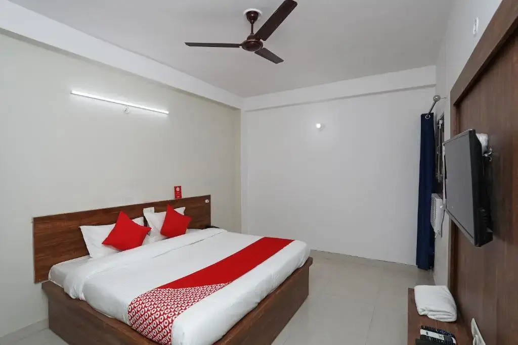 Hotel 4 Fingures Inn By OYO Rooms