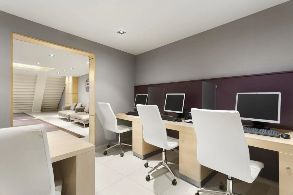 Hotel Ramada Pitesti