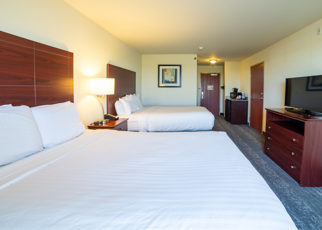 Cobblestone Inn and Suites - Eaton