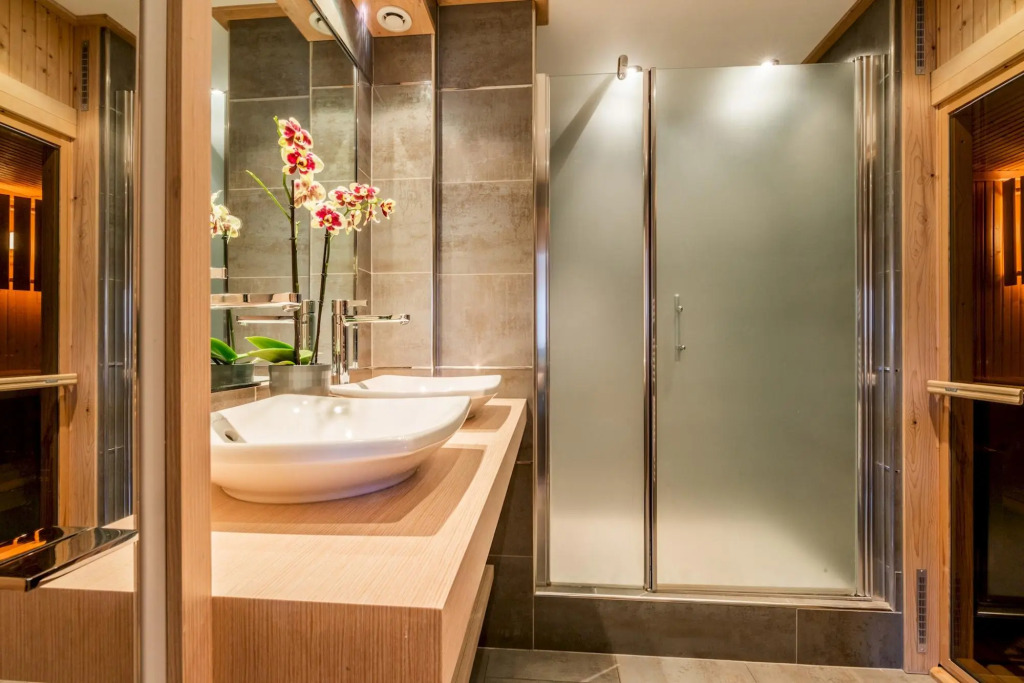 ITAUBA - Luxury ski in ski out apartment with sauna