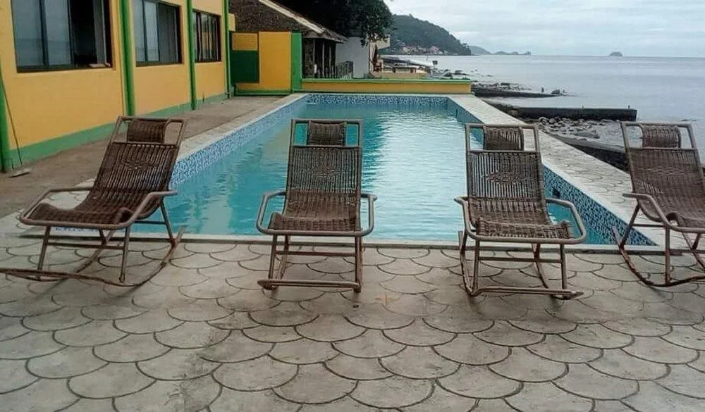 Meaco Hotel - Anilao