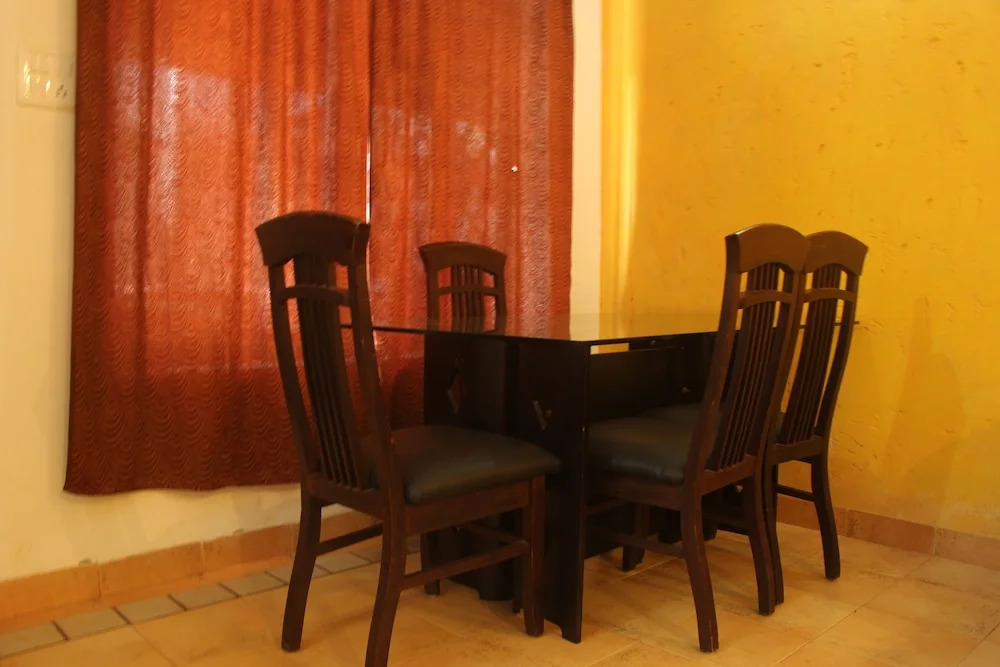 OYO 9360 Home Peaceful 1BHK Apartment Calangute