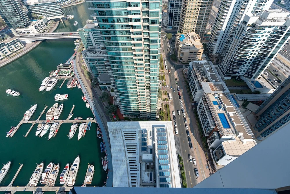 Luxury Address Res Dubai Marina 1BR-2514