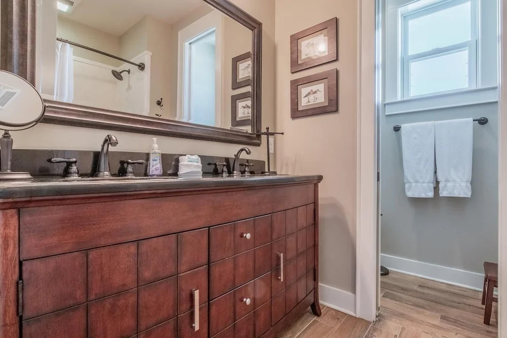 057 Summer Wave Dauphin 4 Bedroom Home