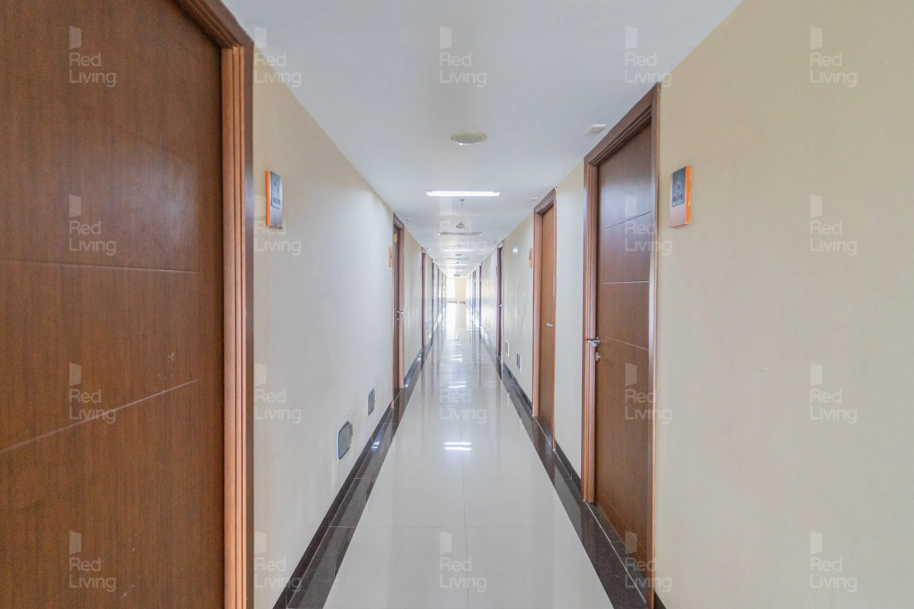 RedLiving Apartemen Cinere Resort - Gold Room