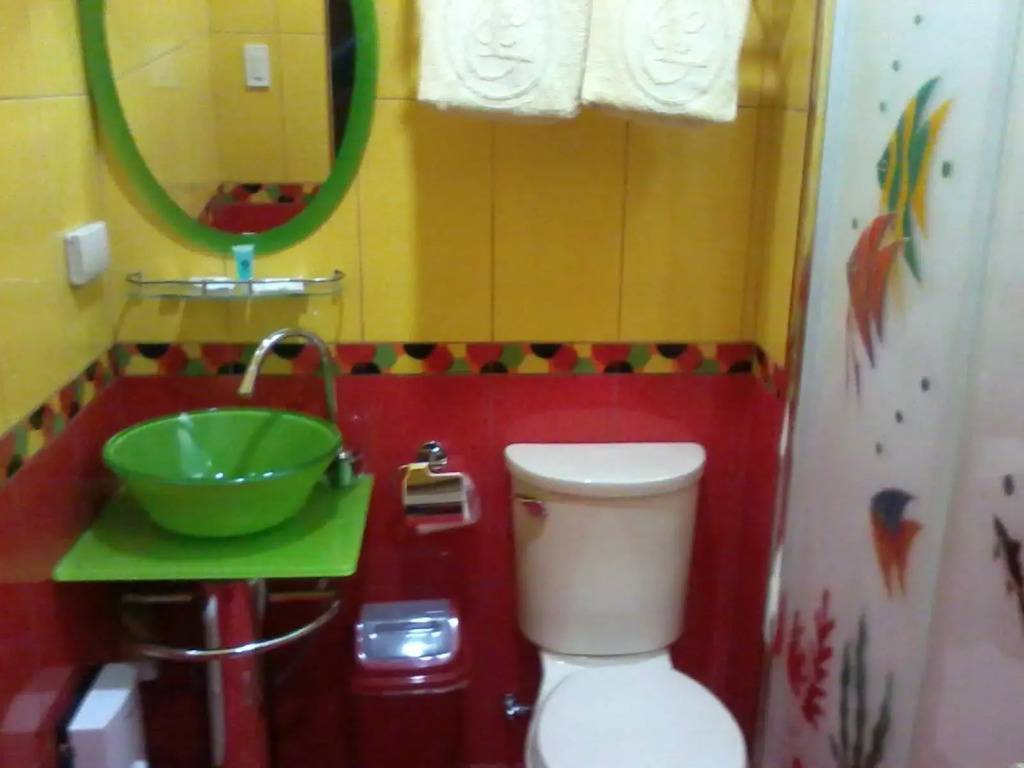 C & L Suites Inn