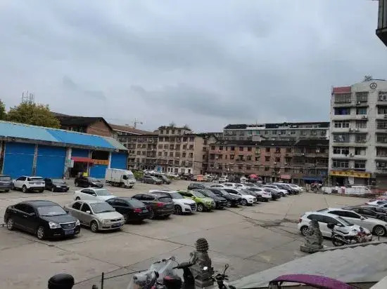 Shijia Chain Hotel (Xinhua No.1 Branch)