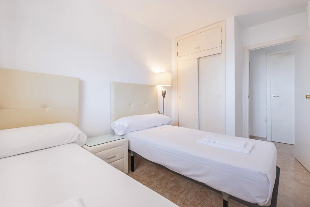 Europa Center 12-B Apartment Levante Beach