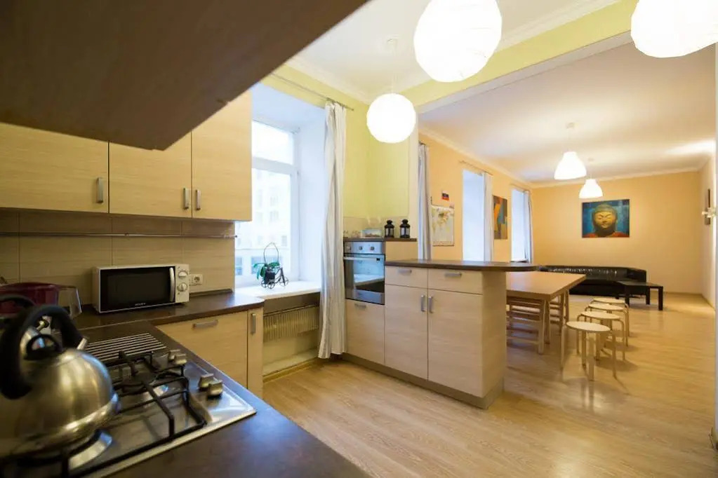 Makarov Hostel