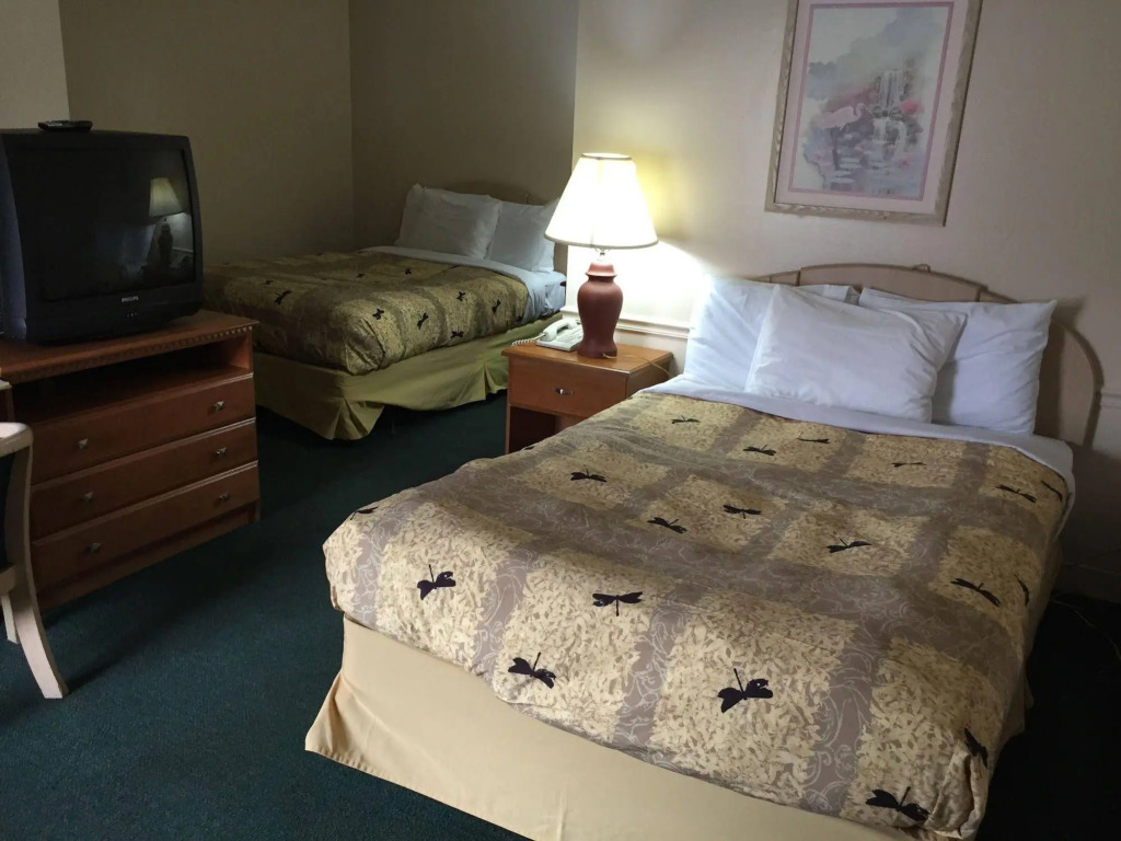 Guest Cottages & Suites, Brunswick GA